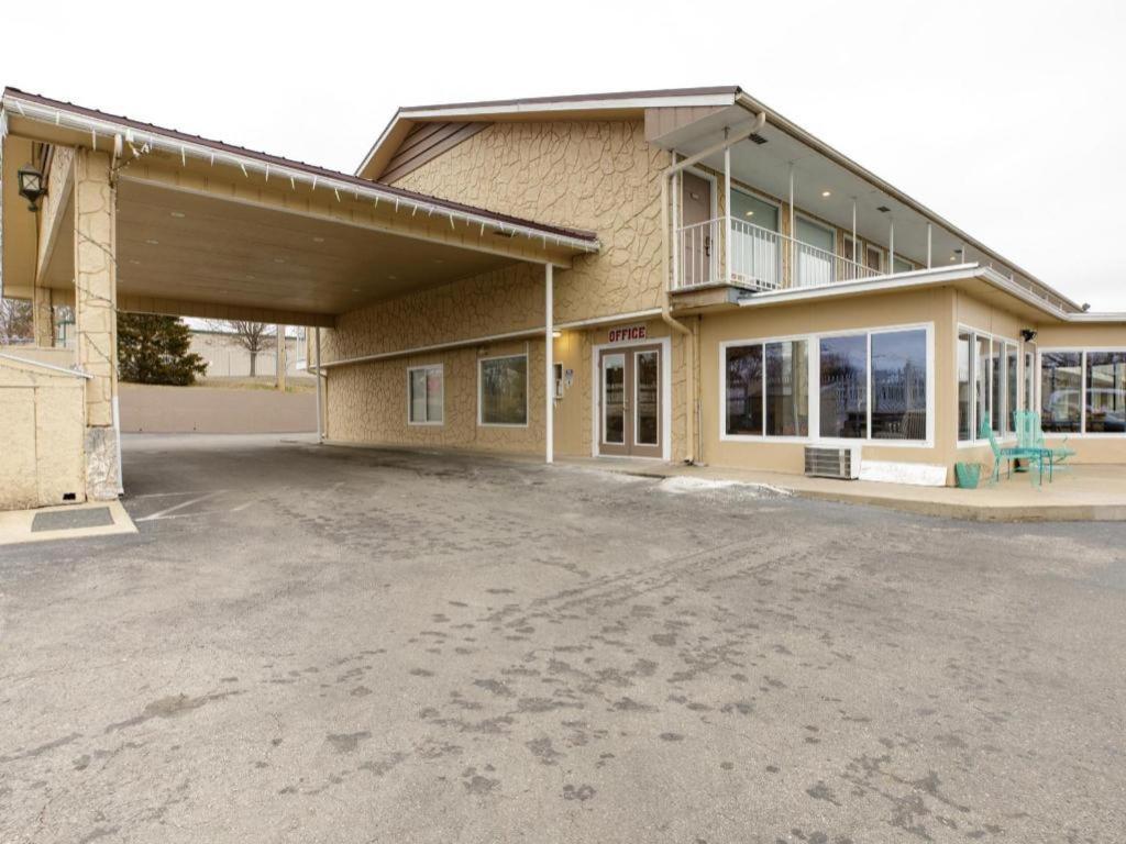 Days Inn By Wyndham Adairsville Exterior photo