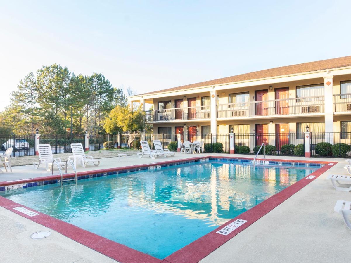 Days Inn By Wyndham Adairsville Exterior photo